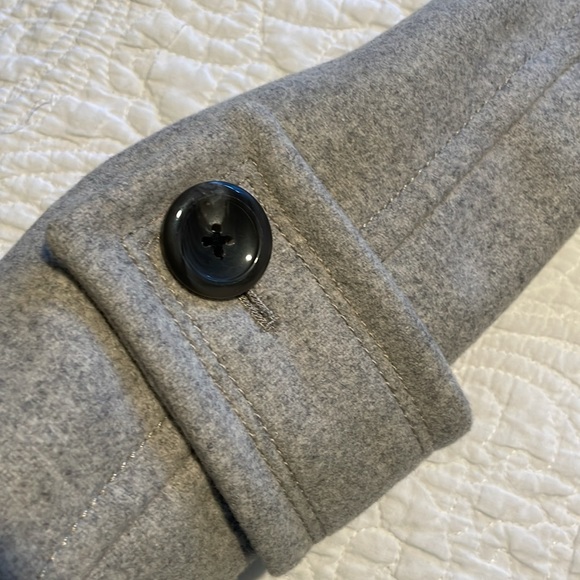 Like New Wool coat - Banana Republic XS - Picture 13 of 13